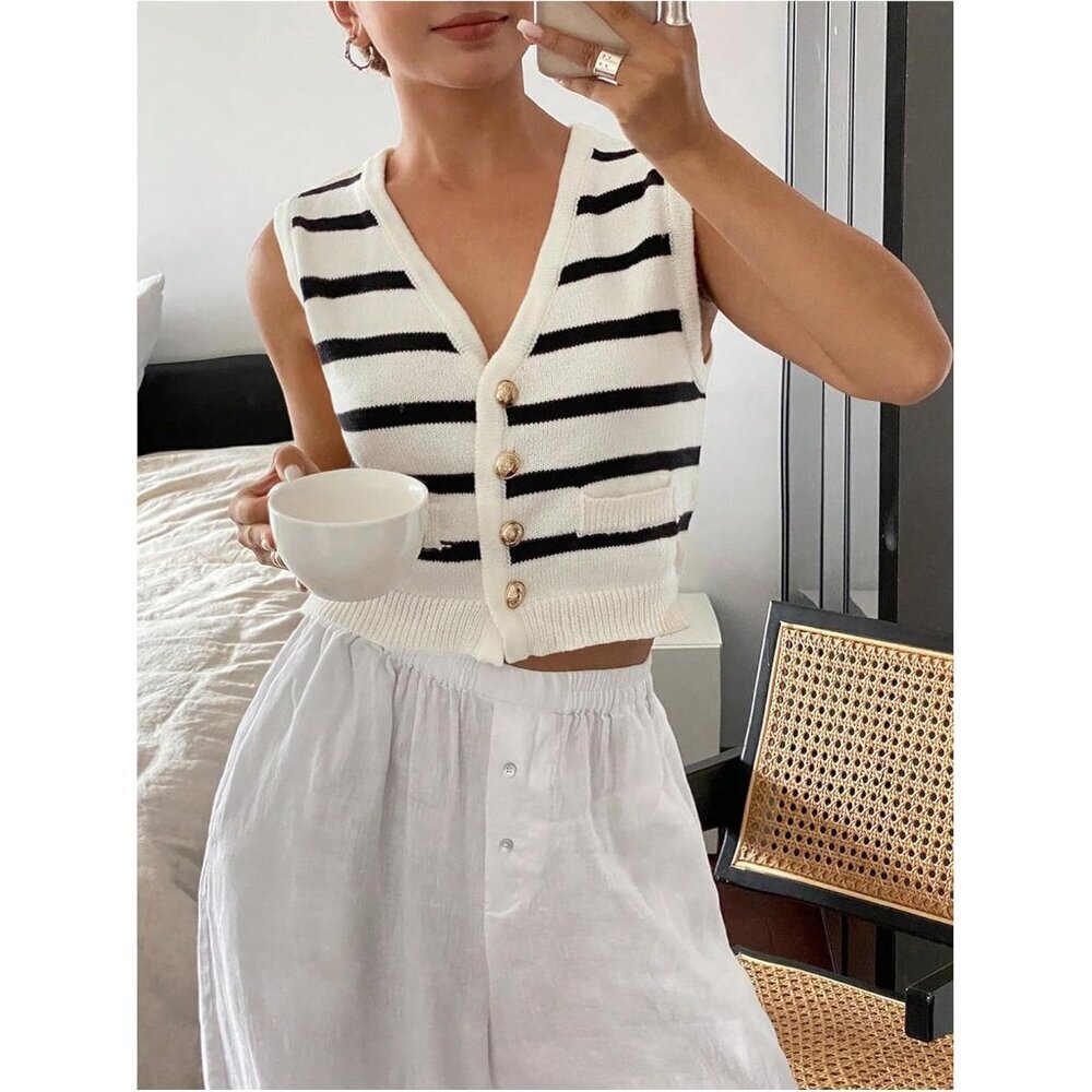 Women's Striped Knit Sweater Vest Small Sleeveless V Neck Button Top - Picture 4 of 5